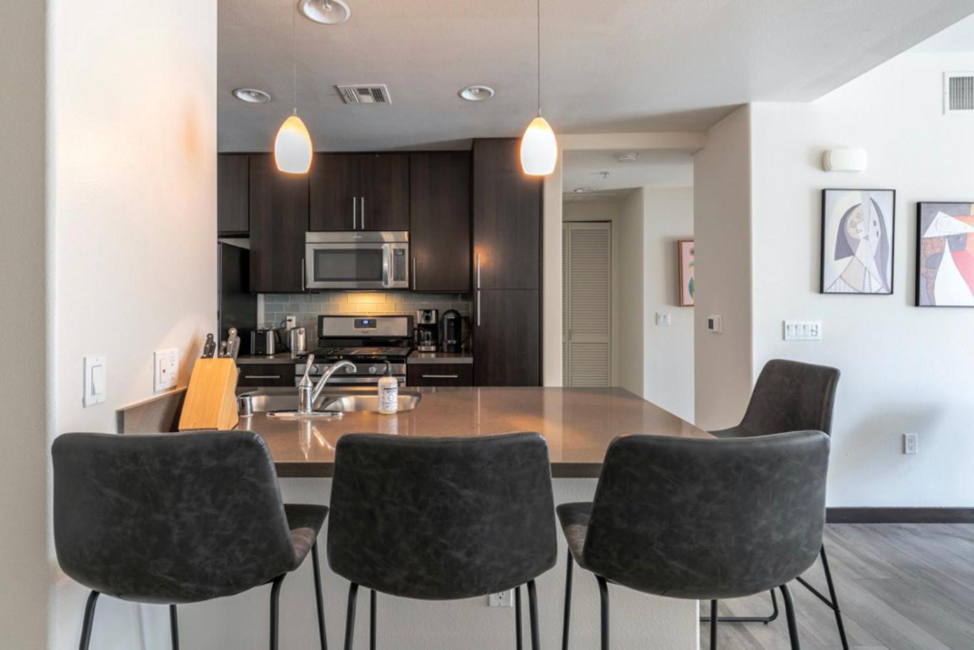 New Weho Luxurious D Appartement